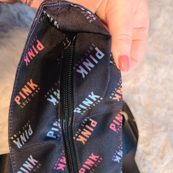 Stylish Black Tote Bag - Picture 5 of 9